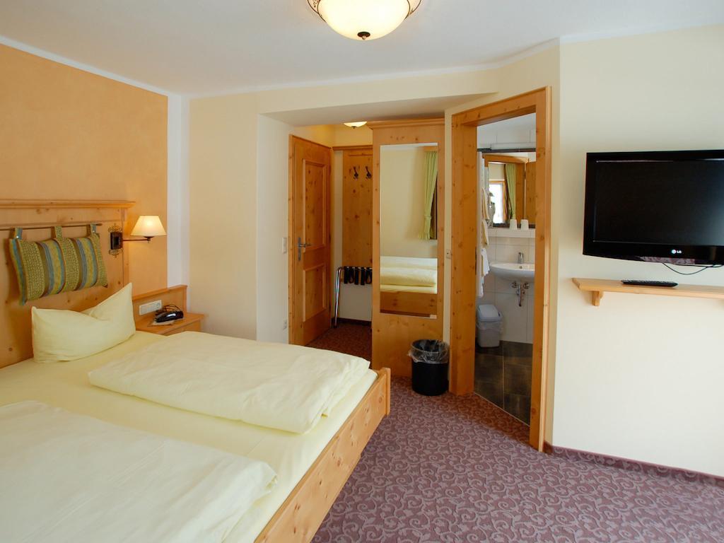 Hotel Gebirgshaeusl Engedey Номер фото